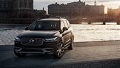 Volvo XC90.