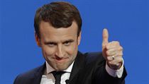 Liberl Emmanuel Macron po vtznm prvnm kole.