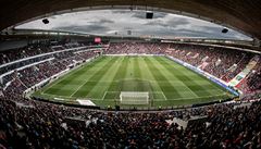 Fotbalový stadion v Edenu.