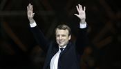 Zvolen prezident Francie Emmanuel Macron.