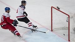 MS v hokeji 2017 - R vs. Kanada: Tomá Zohorna a Matt Duchene.