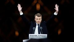 Spolen, Francie! Emmanuel Macron pronesl proslov ke svým podporovatelm.