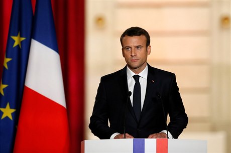 Emmanuel Macron  bhem inauguraního ceremoniálu.