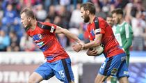Viktoria Plzeň - FK Mladá Boleslav. Michael Krmenčík (vlevo) a Marek Bakoš. | na serveru Lidovky.cz | aktuální zprávy