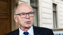 Praha 17.5.2017 Premiér Bohuslav Sobotka (ČSSD) a vicepremiér Andrej Babiš... | na serveru Lidovky.cz | aktuální zprávy