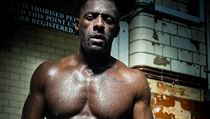 Idris Elba při natáčení. | na serveru Lidovky.cz | aktuální zprávy