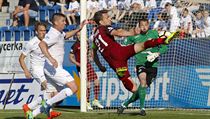30. kolo první fotbalové ligy - Slovácko vs. Sparta: hostující kapitán David... | na serveru Lidovky.cz | aktuální zprávy