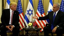 Setkn americkho prezidenta Donalda Trumpa s izraelskm premirem Benjaminem...