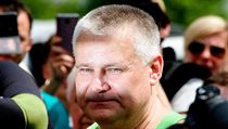 ‚Lidový hrdina, který to umí s publikem i médii.‘ Kajínek je rok na svobodě Nejznámější vězeň v Česku je na svobodě. Miloš Zeman udělil milost Jiřímu... | na serveru Lidovky.cz | aktuální zprávy