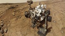 Americk sonda Curiosity m za sebou na Marsu dal spnou operaci. (rok 2013)