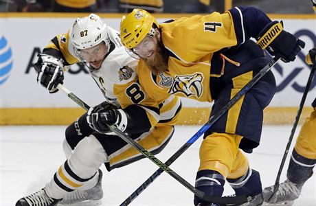 Finle NHL, Stanley Cup, Nashville vs. Pittsburgh: Ryan Ellis (4) a Sidney...