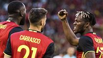 Přátelské utkání Belgie vs. Česko: Michy Batshuayi (vpravo) slaví se spoluhráči... | na serveru Lidovky.cz | aktuální zprávy