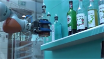 Robotický bar. | na serveru Lidovky.cz | aktuální zprávy