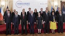 Společné fotografování účastníků konference Evropské unie o budoucnosti... | na serveru Lidovky.cz | aktuální zprávy