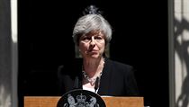 Theresa Mayová během svého projevu před Downing Street 10. | na serveru Lidovky.cz | aktuální zprávy