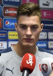 Hvězdný Schick prošel v Juventusu zdravotní prohlídkou, smlouvu podepíše po ME Útočník Patrik Schick hovoří s novináři 14. června v Praze na srazu fotbalové... | na serveru Lidovky.cz | aktuální zprávy