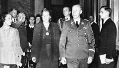Lina Heydrichová s manelem Reinhardem.