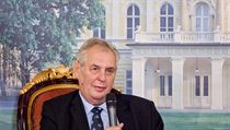 Za nejdůležitější Zeman považuje nehrbit se, být přátelský, vstřícný a ochotný... | na serveru Lidovky.cz | aktuální zprávy