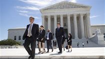 Nejvyšší soud USA vládě začít částečně uplatňovat imigrační dekret prezidenta... | na serveru Lidovky.cz | aktuální zprávy