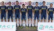 Tm Orica Scott, tet zleva Roman Kreuziger.