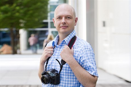 Fotoreportér Lidových novin Petr Topi.