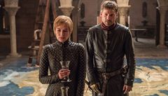 Sedmá ada seriálu Hra o trny: sourozenci Cersei Lannister (Lena Headeyová) a...