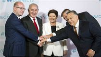 Setkání izraelského premiéra Benjamina Netanjahua (druhý zleva) se zástupci... Setkání izraelského premiéra Benjamina Netanjahua (druhý zleva) se zástupci...