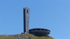 Buzludzha celkový pohled z údolí