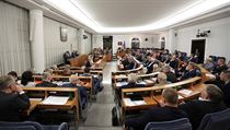 Zasedání Senátu na němž byl většinově přijat zákon omezující pravomoc polských... | na serveru Lidovky.cz | aktuální zprávy