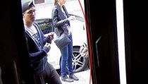 Neznámý mladík podle policie v polovině července ukradl téměř 20 tisíc korun z... | na serveru Lidovky.cz | aktuální zprávy