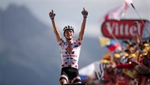 Warren Barguil v cíli 18. etapy Tour de France. | na serveru Lidovky.cz | aktuální zprávy