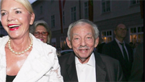 Karl Wlaschek s manželkou | na serveru Lidovky.cz | aktuální zprávy
