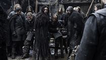 Jon Sníh (uprostřed/Kit Harington) při tréninku Noční hlídky. | na serveru Lidovky.cz | aktuální zprávy