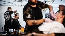 Holičský festival pražských barber shopů pod názvem Glenfiddich Razor Night. | na serveru Lidovky.cz | aktuální zprávy