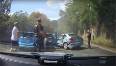Policejní pronásledování skončilo nehodou. | na serveru Lidovky.cz | aktuální zprávy