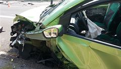 Osmatyicetiletá idika vozu Renault Thalia zemela po nehod tí vozidel v...