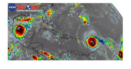 Katia (vlevo), Irma (uprosted) a José (vpravo).