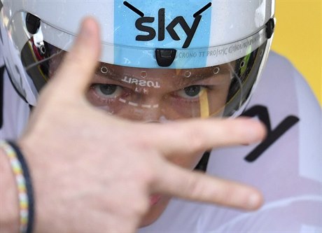 Chris Froome na startu asovky. Ilustraní foto.