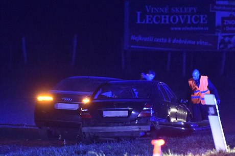 U Lechovic na Znojemsku havarovalo auto s ministrem zahranií,