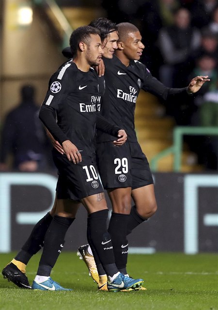 Neymar, Cavani a Mbappé, smrtící útok PSG.