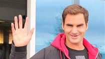 Roger Federer zdrav fanouky na letiti Vclava Havla.