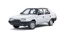 Dnes trochu bizarně působící model Sedan 782 z roku 1996. | na serveru Lidovky.cz | aktuální zprávy