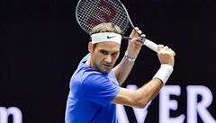 výcarský tenista Roger Federer na tréninku ped Laver Cupem.