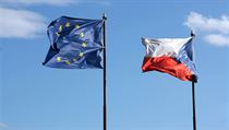 Vlajky ČR a EU | na serveru Lidovky.cz | aktuální zprávy