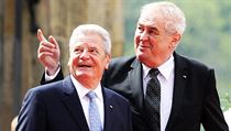 Německý prezident Joachim Gauck (vlevo) s českým prezidentem Milošem Zemanem v... | na serveru Lidovky.cz | aktuální zprávy