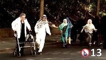 Ukázka z předvolebního spotu Bloku proti islamizaci. | na serveru Lidovky.cz | aktuální zprávy