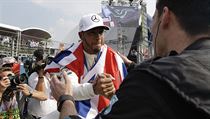 Brit Lewis Hamilton slaví titul mistra světa. | na serveru Lidovky.cz | aktuální zprávy