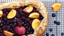 Galette - rychlý a šarmantní koláč bez formy | na serveru Lidovky.cz | aktuální zprávy