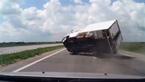 Ruské silnice jsou fenomén. Dokument On the Road (Doroga). | na serveru Lidovky.cz | aktuální zprávy