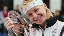 Jana Novotná v roce 1996 po výhře turnaje ve Villanově. | na serveru Lidovky.cz | aktuální zprávy